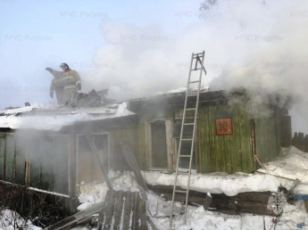 Пятнадцать пожаров по причине короткого замыкания произошло в Иркутской области в выходные дни